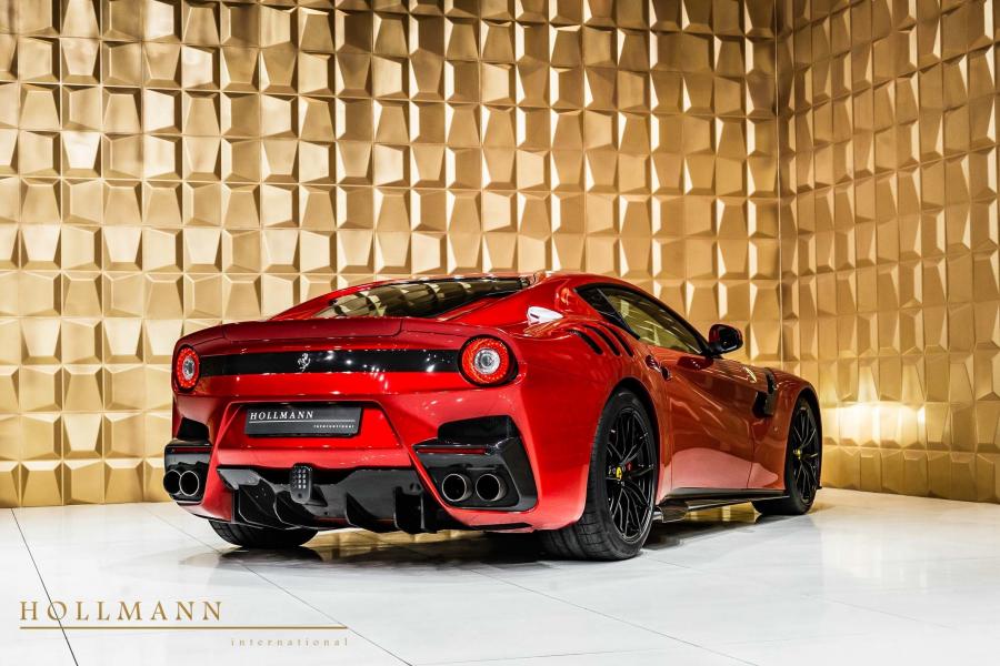  Ferrari F12tdf 2015 года  (фото 3 из 28)